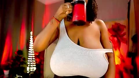 Snapshot of mariicha chatting on 09.23.25 Nikita - Scroll down and read my bio please. New Pictures in Bio online show from 09.23.25