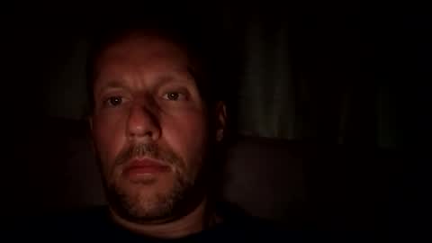 Snapshot of mark__39 chatting on 09.11.25 Mark online show from 09.11.25