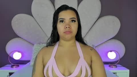Martina Garcia online show from 09.28.25