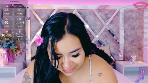 Martina Garcia online show from 10.16.25