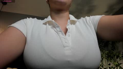 Snapshot of martinnabonnet chatting on 12.02.24 Martinna Bonnet online show from 12.02.24