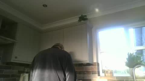 Snapshot of martinrgbxxxx chatting on 12.22.24 martinrgbxxxx online show from 12.22.24