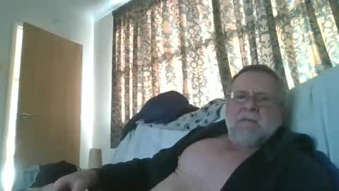 Snapshot of martinrgbxxxx chatting on 01.11.25 martinrgbxxxx online show from 01.11.25