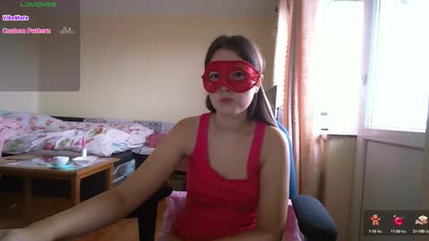 Snapshot of mary2606 chatting on 10.05.25 Mary2606 online show from 10.05.25