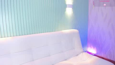 Snapshot of mary_jan3_x chatting on 11.06.25 mary jane and josue online show from 11.06.25