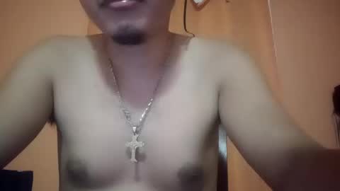 Snapshot of maserati120 chatting on 10.18.25 Max online show from 10.18.25