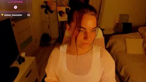 Snapshot of masha179807 chatting on 10.14.25 Masha online show from 10.14.25