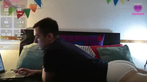 Snapshot of maskbaby2 chatting on 03.02.25 greenhot2 online show from 03.02.25