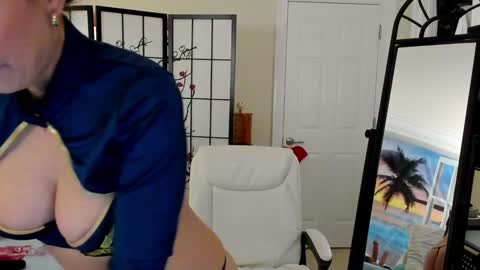 Snapshot of masquerouge chatting on 12.10.24 Roxanne Fook-Yu Rouge Ms. Rouge if youre nasty online show from 12.10.24