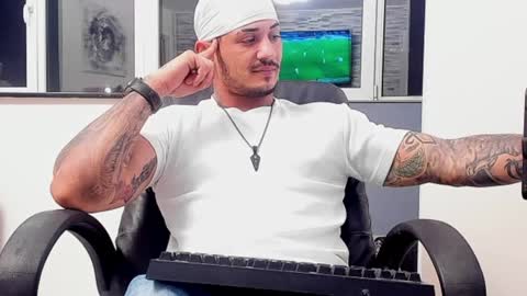 Snapshot of masterchris12 chatting on 12.10.24 masterchris12 online show from 12.10.24