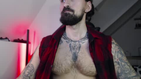 Snapshot of mateohalifa chatting on 12.17.24 mateohalifa online show from 12.17.24