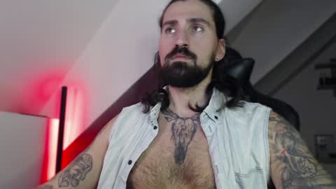 Snapshot of mateohalifa chatting on 12.28.24 mateohalifa online show from 12.28.24