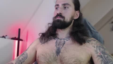 Snapshot of mateohalifa chatting on 02.11.25 mateohalifa online show from 02.11.25