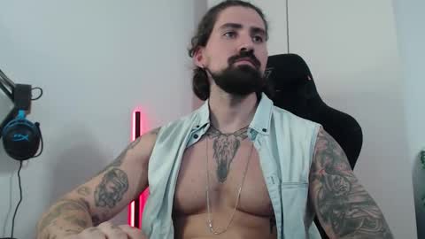 Snapshot of mateohalifa chatting on 10.06.25 mateohalifa online show from 10.06.25