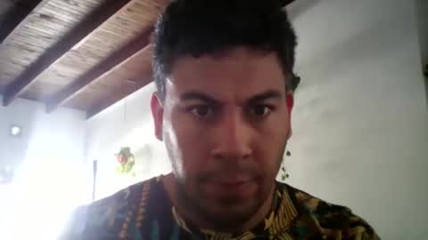 Snapshot of matifolk chatting on 10.10.25 matifolk online show from 10.10.25