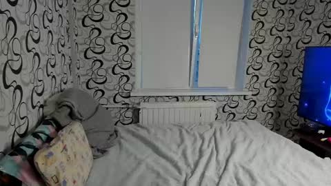 matthew_queen online show from 12.04.24