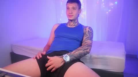 Snapshot of matthewjones1 chatting on 01.09.25 Matt online show from 01.09.25