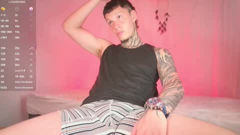 Snapshot of matthewjones1 chatting on 02.12.25 Matt online show from 02.12.25