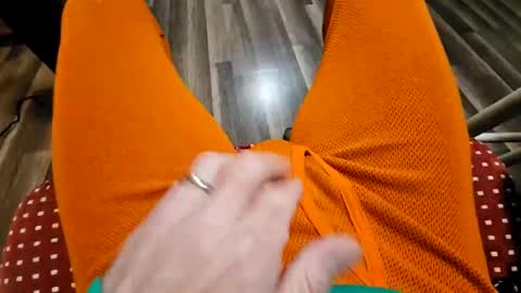 Snapshot of mattsnicecock chatting on 12.20.24 mattsnicecock online show from 12.20.24