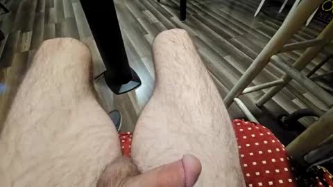 Snapshot of mattsnicecock chatting on 12.21.24 mattsnicecock online show from 12.21.24