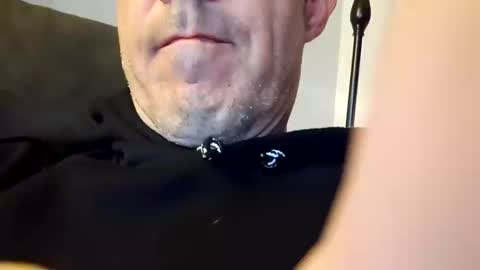 Snapshot of mattsnicecock chatting on 10.11.25 mattsnicecock online show from 10.11.25