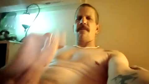 Snapshot of mattyfin80 chatting on 02.02.25 mattyfin80 online show from 02.02.25