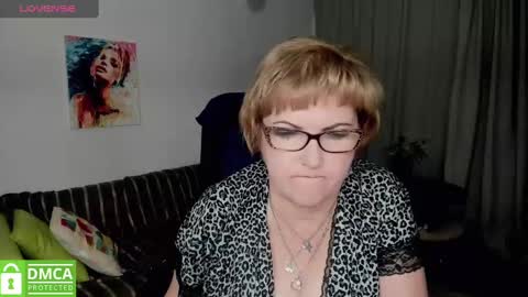 Snapshot of mature_blonde7 chatting on 01.19.25 Lana online show from 01.19.25