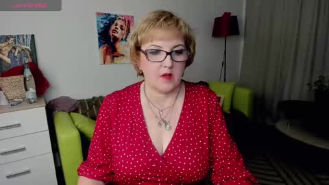 Snapshot of mature_blonde7 chatting on 01.29.25 Lana online show from 01.29.25