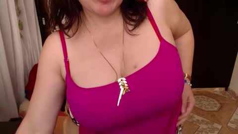 Snapshot of mature_wolf chatting on 12.12.24 Sonia online show from 12.12.24