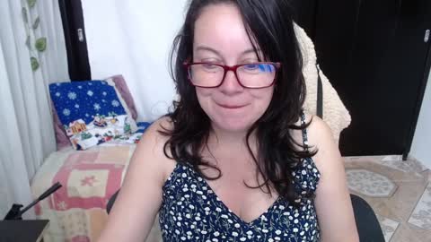 Snapshot of mature_wolf chatting on 12.16.24 Sonia online show from 12.16.24