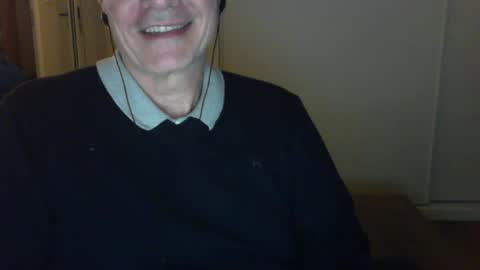 Snapshot of maturehotman chatting on 01.07.25 maturehotman online show from 01.07.25