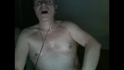 Snapshot of maturehotman chatting on 01.25.25 maturehotman online show from 01.25.25