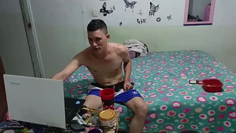 Snapshot of mauroluxandra chatting on 01.15.25 mauroluxandra online show from 01.15.25