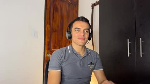 Snapshot of max_lancaster chatting on 12.15.24 Max Lancaster online show from 12.15.24