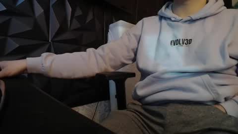 Snapshot of maxboner94 chatting on 02.03.25 maxboner94 online show from 02.03.25