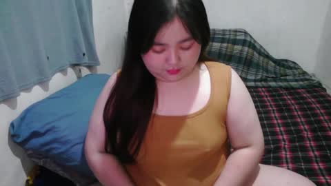 Snapshot of maxie_cat chatting on 02.02.25 Maxie online show from 02.02.25