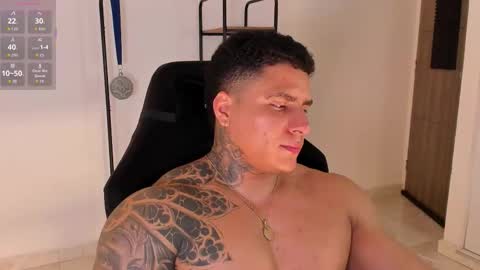 Maximoscott online show from 09.14.25