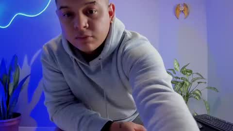 Snapshot of maximussteel_ chatting on 10.10.25 Maximus online show from 10.10.25