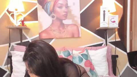 MaylinFox online show from 10.21.25