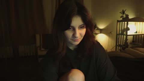 Snapshot of maymary_ chatting on 12.17.24 Mary  . online show from 12.17.24