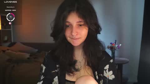 Snapshot of maymary_ chatting on 09.30.25 Mary  . online show from 09.30.25