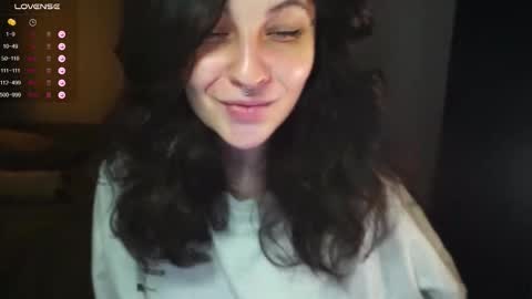 Snapshot of maymary_ chatting on 10.04.25 Mary  . online show from 10.04.25