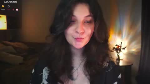 Snapshot of maymary_ chatting on 10.10.25 Mary  . online show from 10.10.25