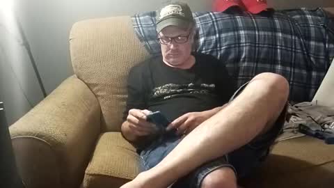 Snapshot of mcfly1973 chatting on 01.04.25 mcfly1973 online show from 01.04.25