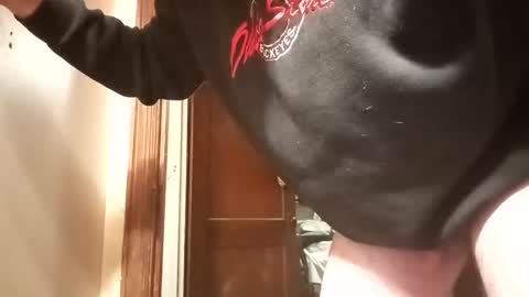 Snapshot of mcfly1973 chatting on 10.04.25 mcfly1973 online show from 10.04.25