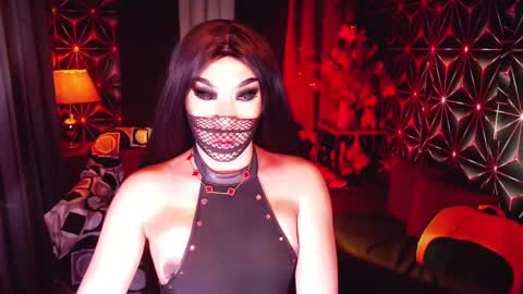 Snapshot of medusaprey chatting on 03.10.25 THE QUEEN ALPHA   Queen Medusa Prey online show from 03.10.25