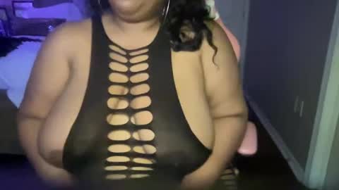 Snapshot of meetsouthernpeach chatting on 12.16.24 Southern Peach online show from 12.16.24