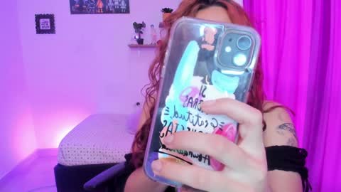 Snapshot of megan_ricci chatting on 02.04.25 Laura online show from 02.04.25