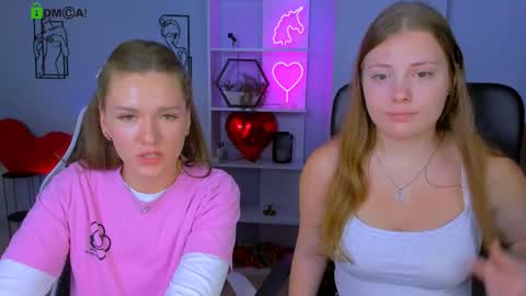 melani_bumm online show from 10.16.25