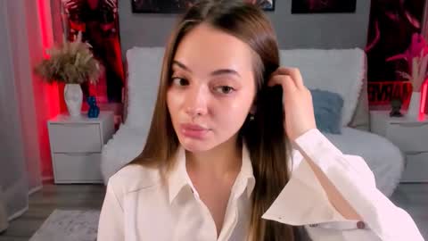 MelanieAlves online show from 10.07.25